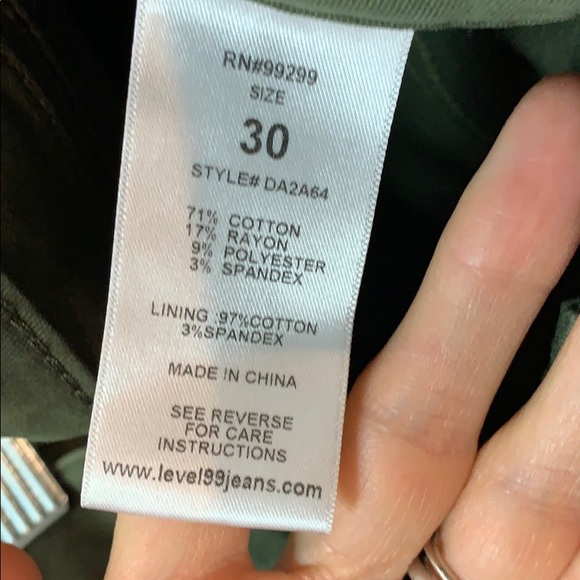 Mid rise army green skinny pant - Picture 5 of 6